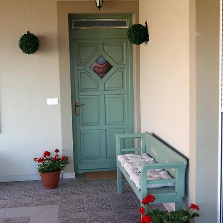 Apartment A Zoldbiciklis Haz
