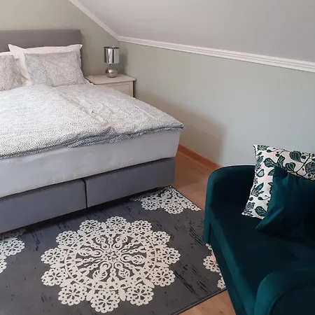 Apartament A Zoldbiciklis Haz