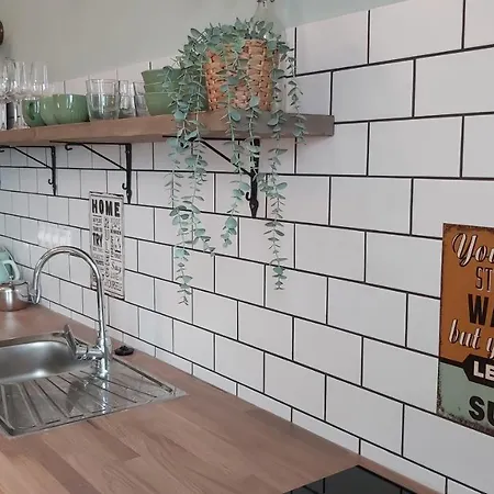 Apartament A Zoldbiciklis Haz Egerszalók