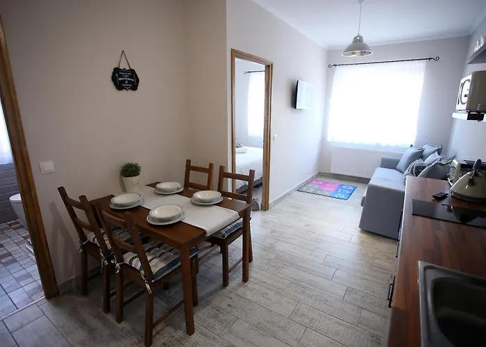 Appartement A Zoldbiciklis Haz Egerszalók